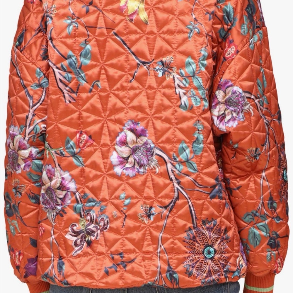 Avec Les Filles Quilted Floral Bomber Jacket in Spice Floral - Picture 7 of 7